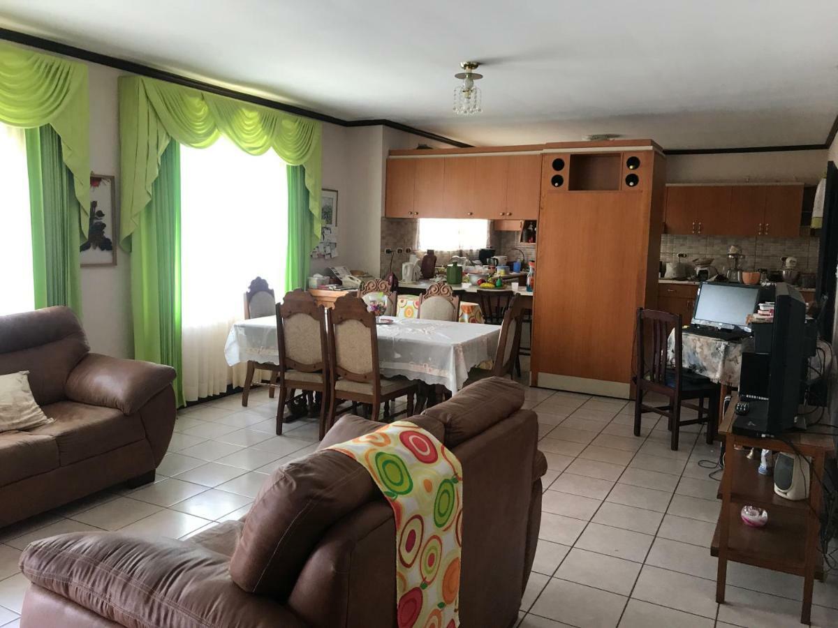 Casa Del Suizo